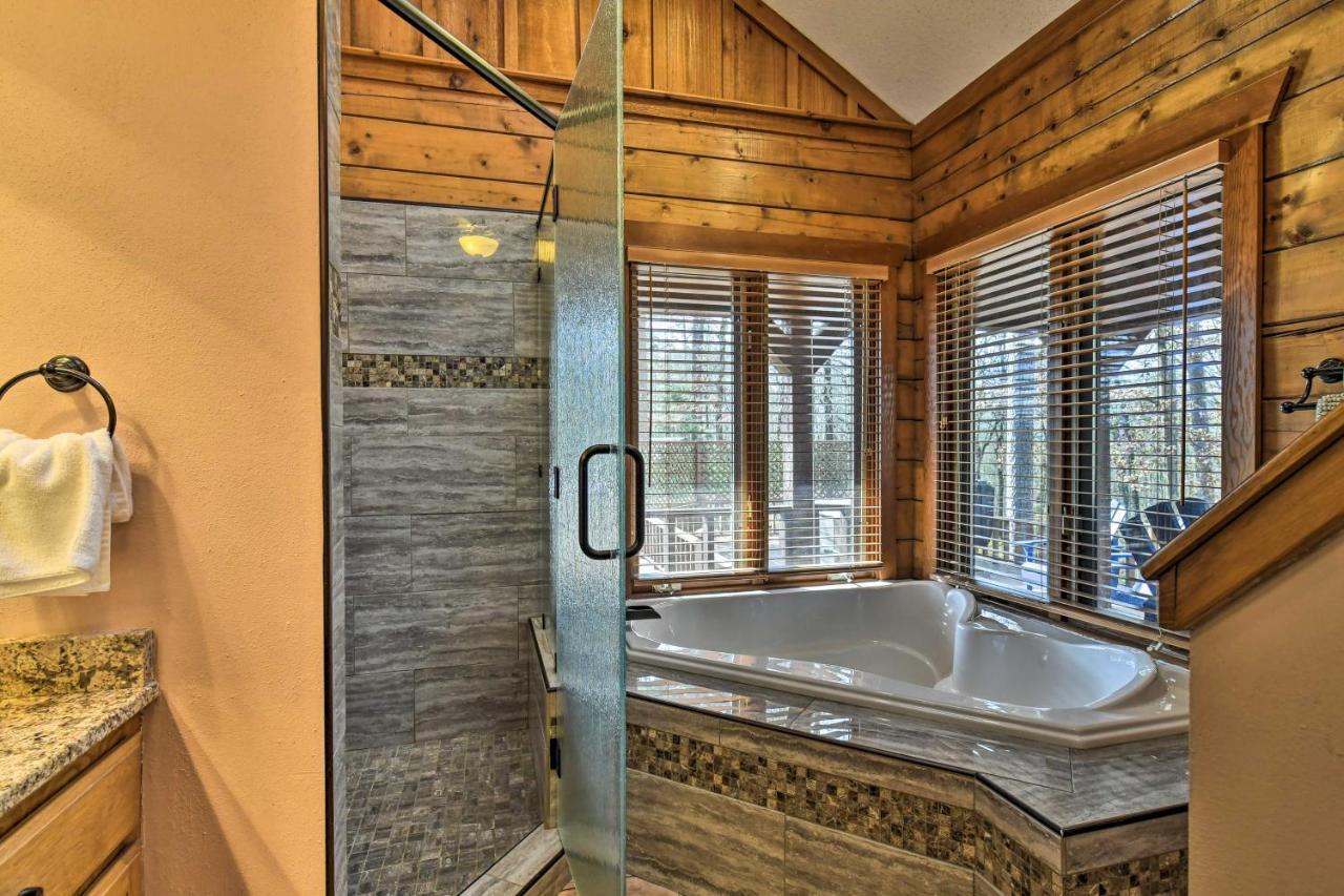 Hilltop Hot Springs Log Cabin With Hot Tub And Grill! Exterior photo